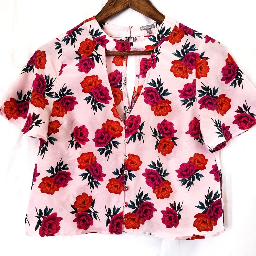 Pink flower crop top size small-E